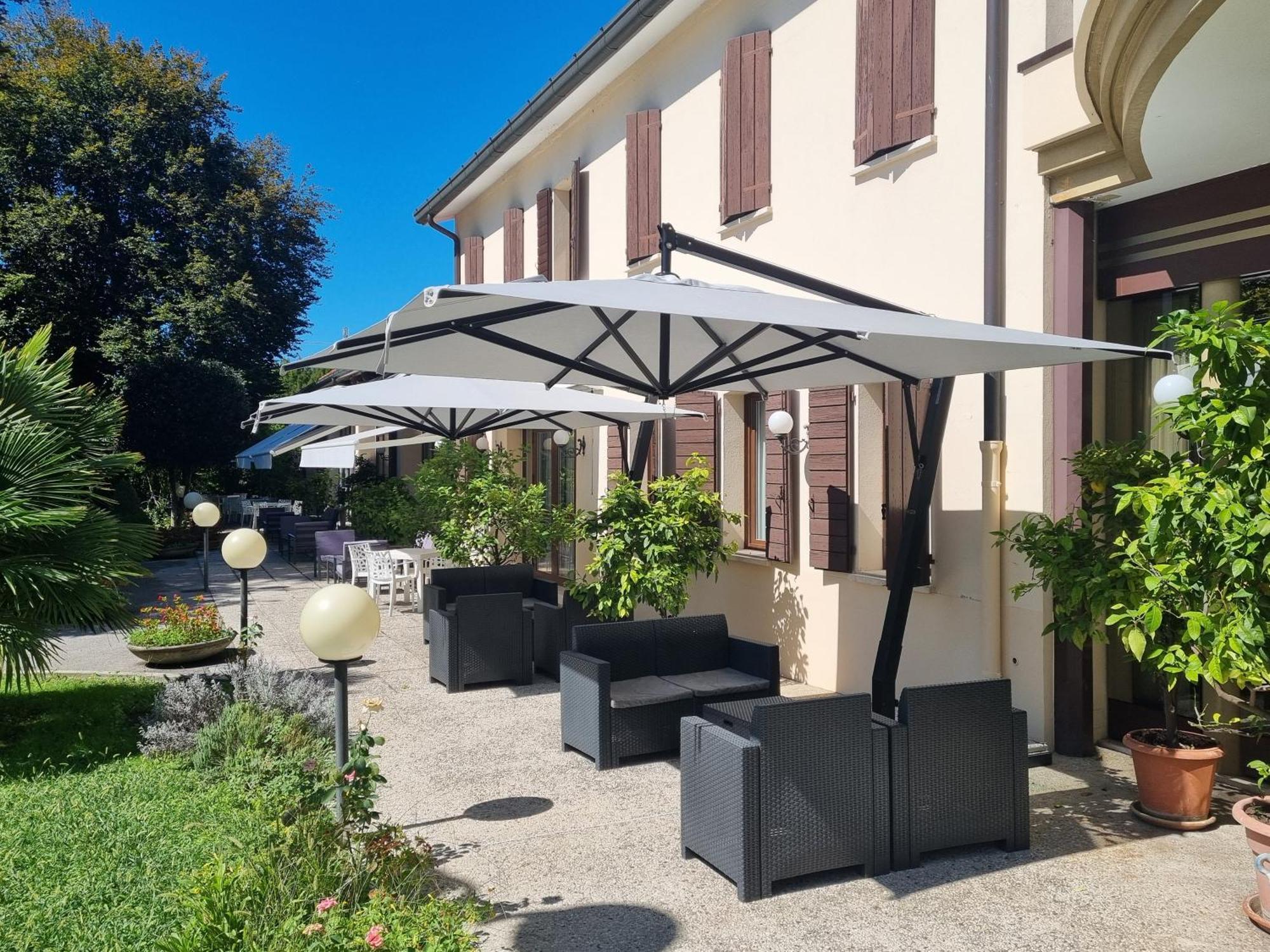 Piroga Padova 4*